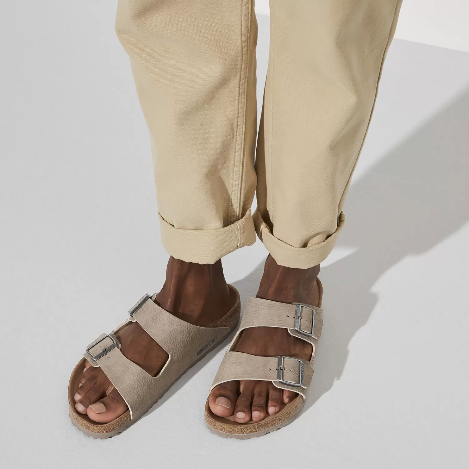 Sandali comodi con doppio reggisopra Birkenstock - Design ergonomico per uomo, materiali vegan sostenibili