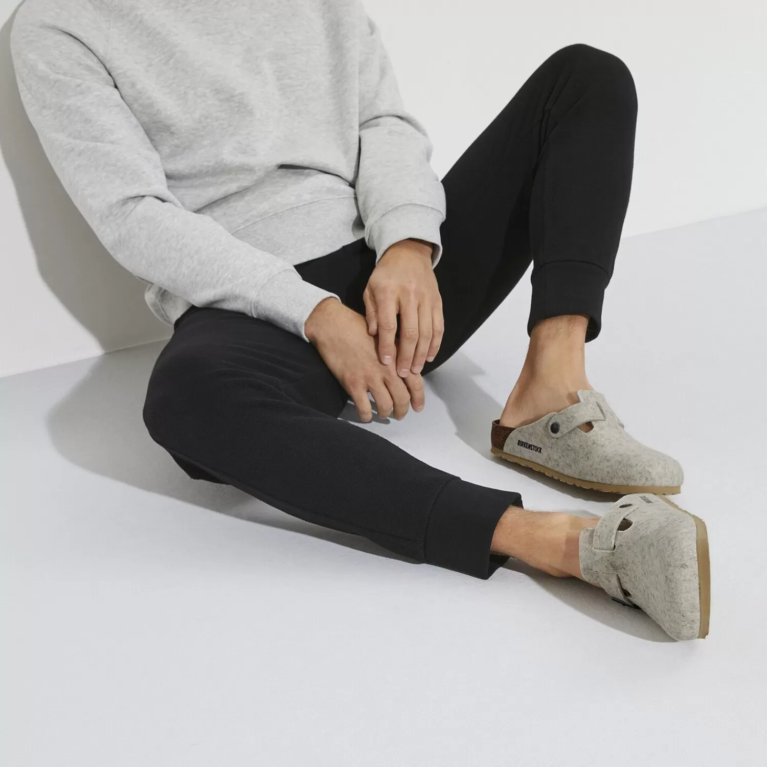 Zoccoli Comodi in Pelle per Donna - Modello Boston Birkenstock con Suola Anatomica e Design Classico