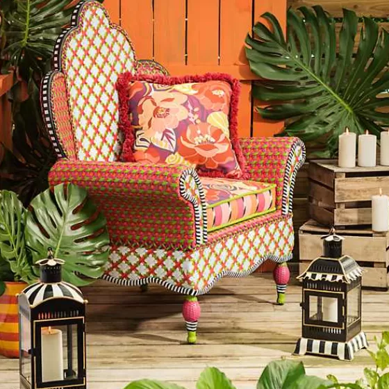 Sedia a Dondolo Estiva MacKenzie-Childs con Fiori di Papavero - Design Rilassante da Giardino con Sconto Esclusivo