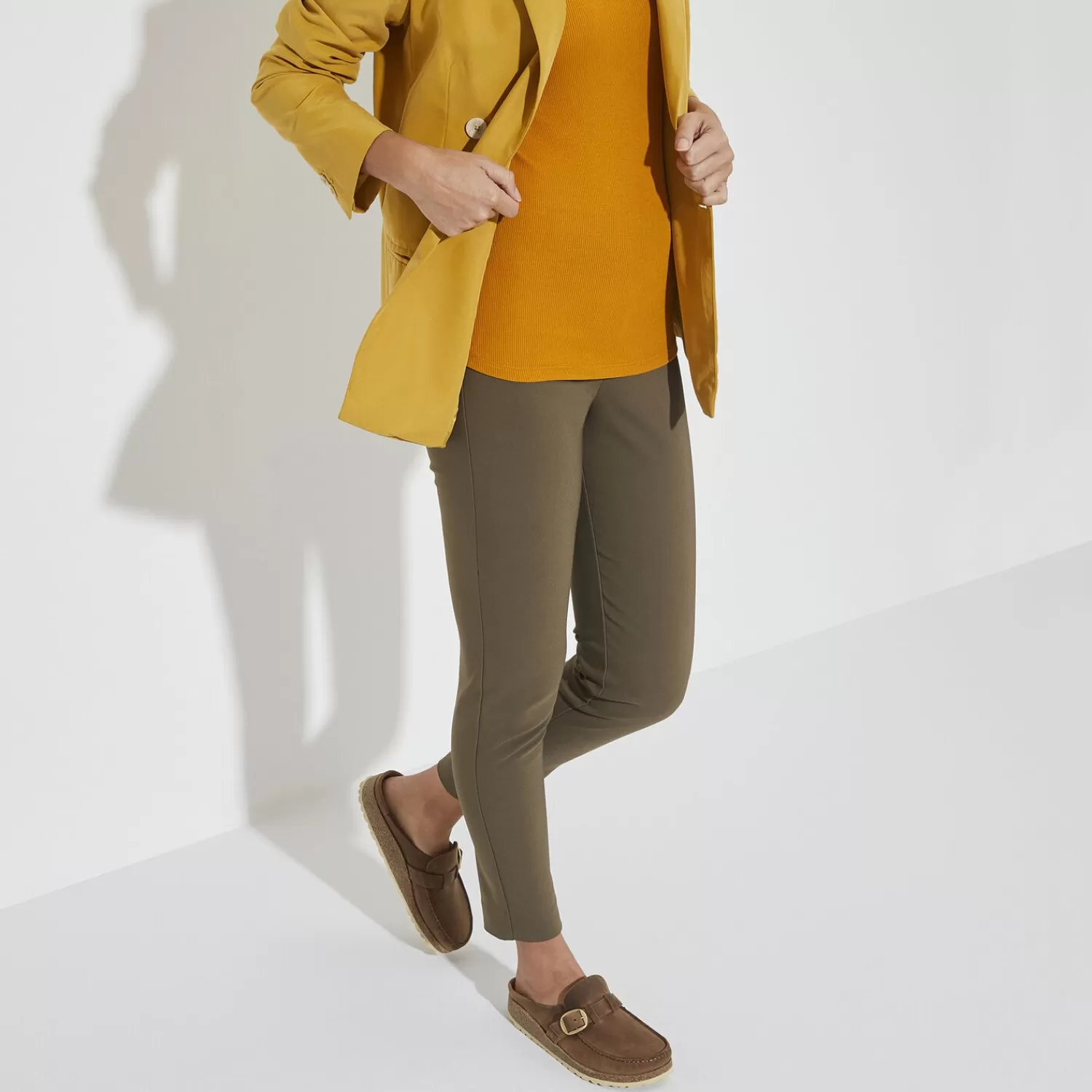 Birkenstock Buckley Zoccoli Donna - Calzature Comode con Design Classico per Stile Casual ed Estate 2024
