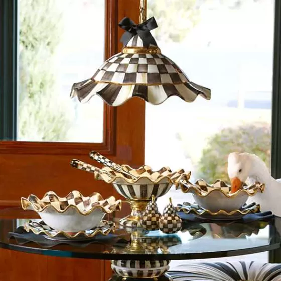 Lampadario Sospeso in Ceramica Rigata con Decorazione Cortigiana - MacKenzie-Childs a Prezzo Accessibile