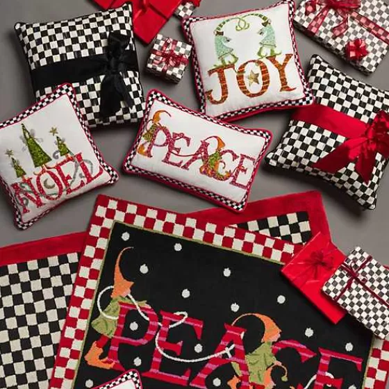 MacKenzie-Childs | Cuscino Decorativo Quadri Cortigiani con Nastro Scarlatto | Novità Collezione
