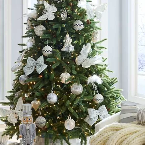Sfera decorata con perline stile Reggia di Cristallo - Confezione da 3 pezzi per le Feste MacKenzie-Childs 

Decorazioni natalizie in stile vittoriano - Tre sfere con intarsi di cristallo MacKenzie-Childs per arredamento elegante 

Tre palle di Natale artistiche con motivi a perline - Collezione Crystal Palace by MacKenzie-Childs per un tocco festoso
