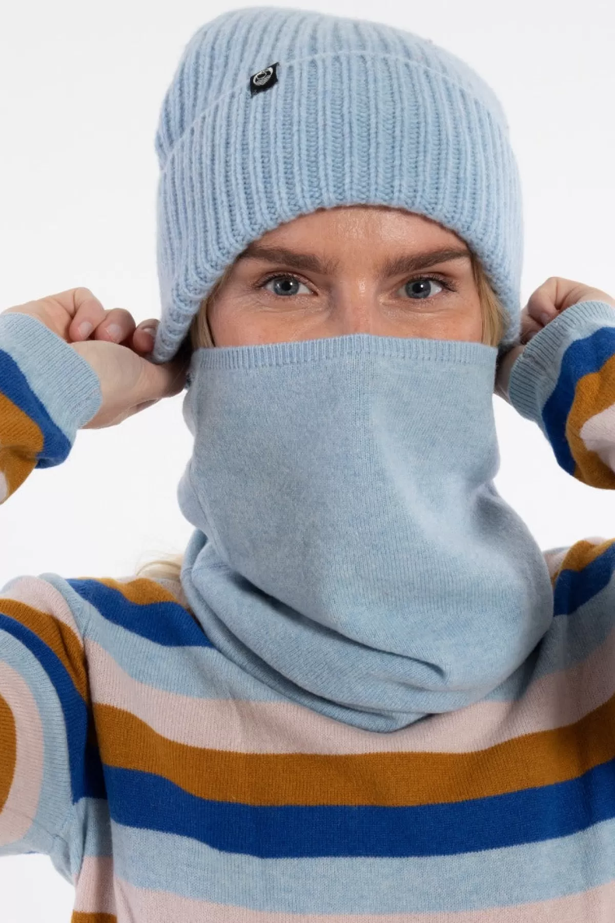 Danefæ Danebest Friend - Fascia Collo in Lana Merino Celeste, Morbida e Leggera per Protezione Termica Tutto l'Anno