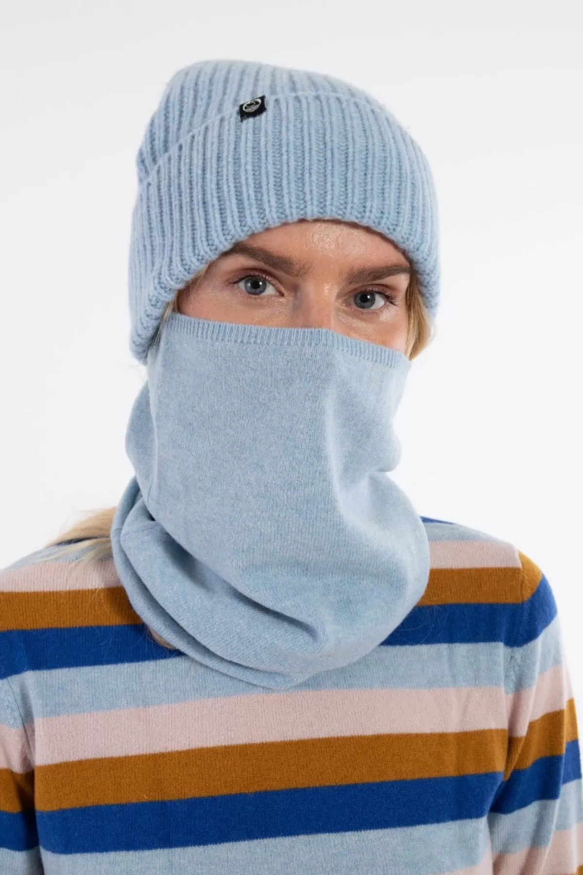 Danefæ Danebest Friend - Fascia Collo in Lana Merino Celeste, Morbida e Leggera per Protezione Termica Tutto l'Anno