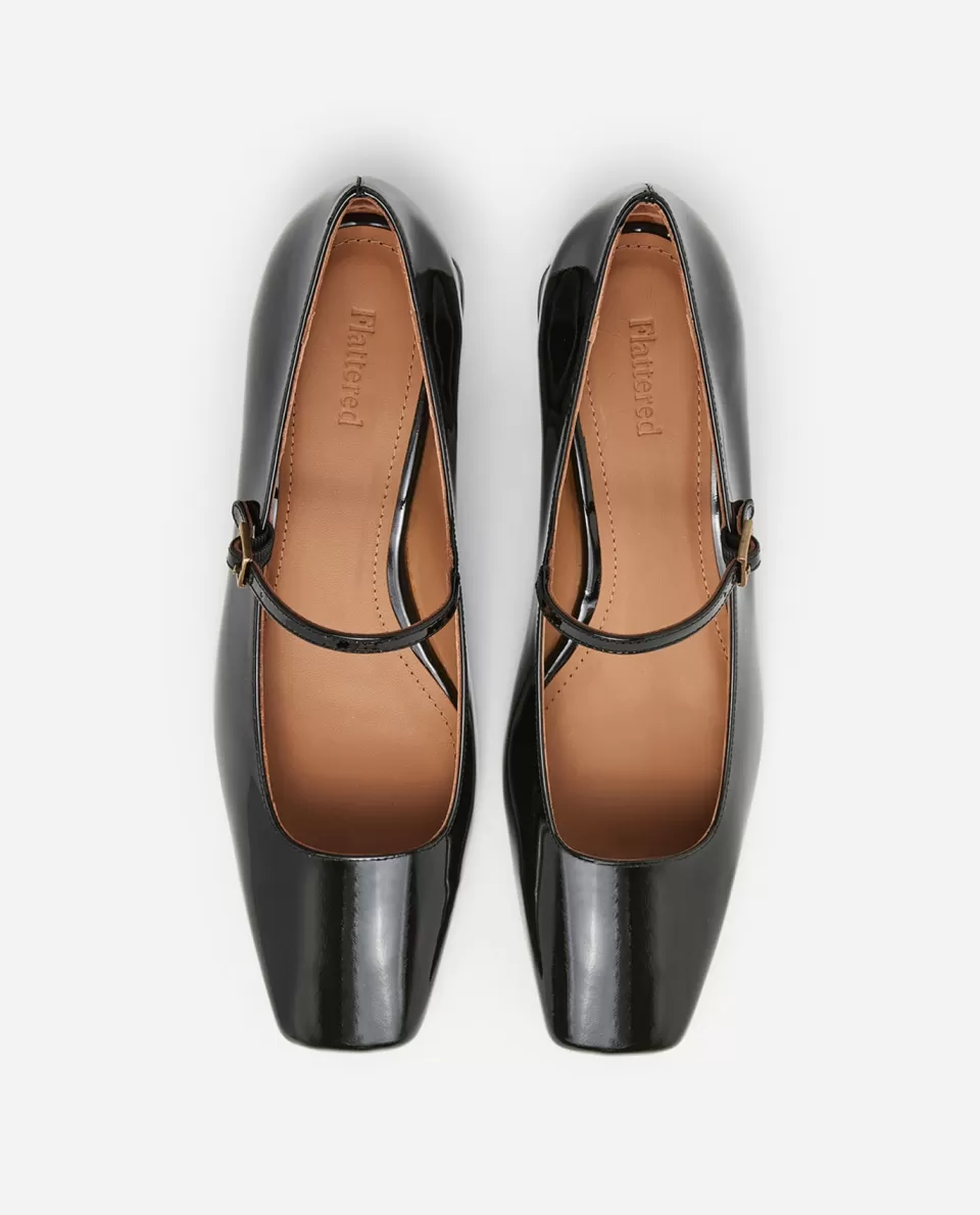 Eleganti Scarpe Flattered-Evan in Pelle Nera - Stile Minimalista e Comodo per Tutto il Giorno