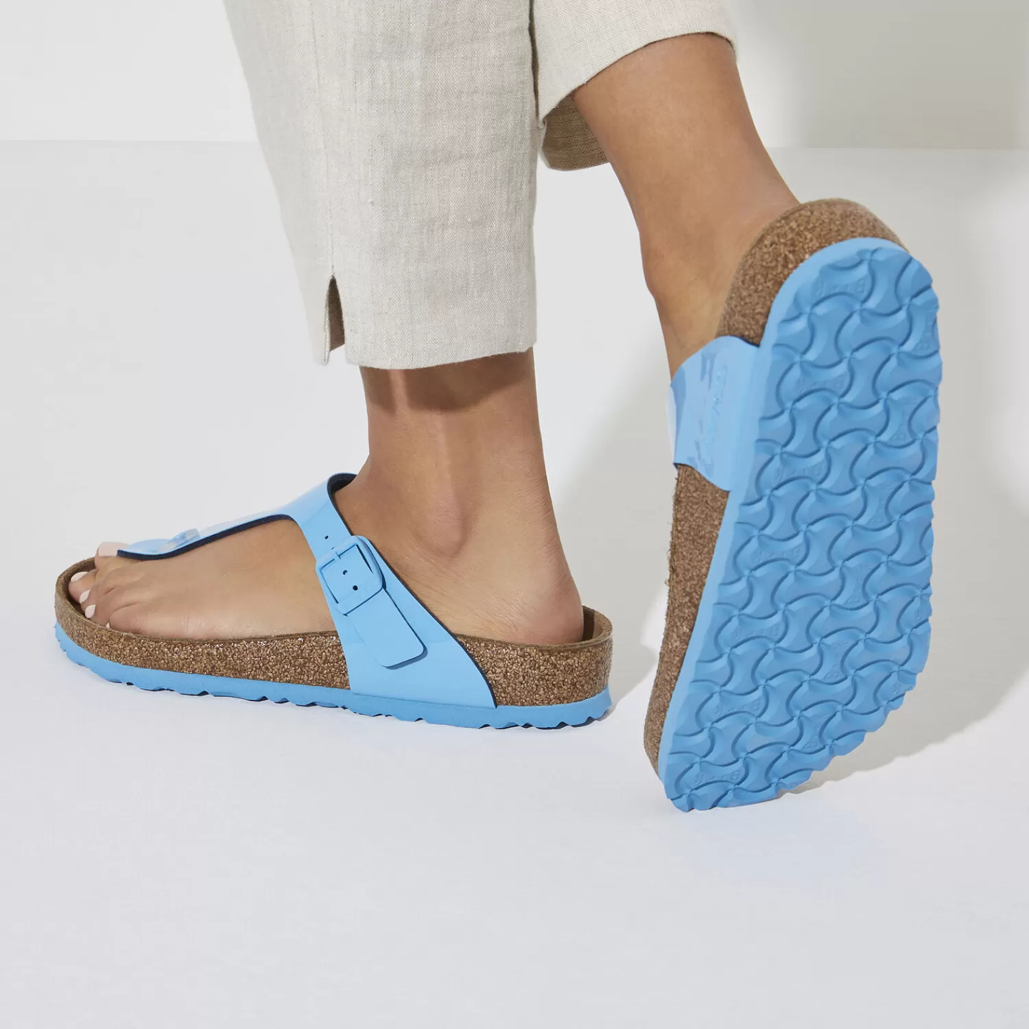 Comodi Sandali Infradito Birkenstock Gizeh con Supporto Plantare - Calzatura Estiva Femminile con Suola Morbida e Design Ergonomico, Perfetti per Camminate Comfortabili Tutto il Giorno