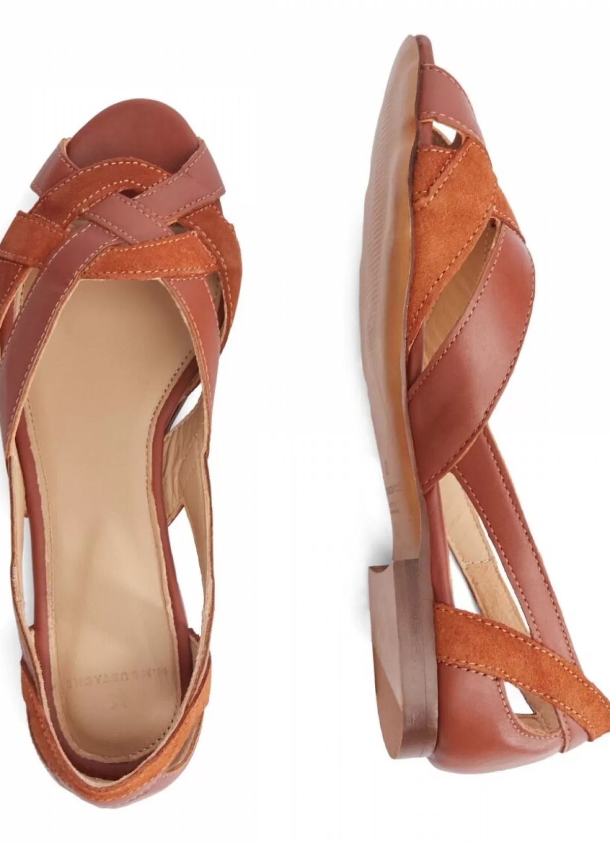 Danefæ Moustache: Sandalo Clementina in Pelle Color Cognac con Promozione Estiva