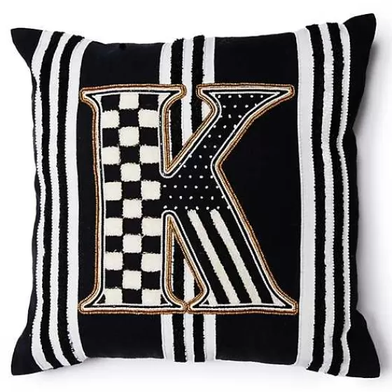 Cuscino decorativo con ricamo a mano 