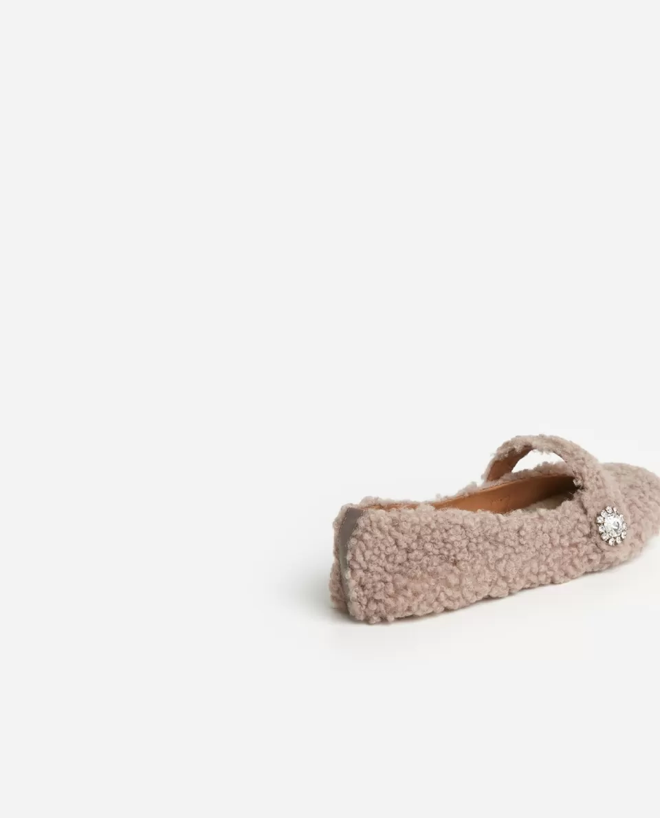 Orsacchiotto Norah - Peluche Elegante con Tocco di Tenerezza Artigianale