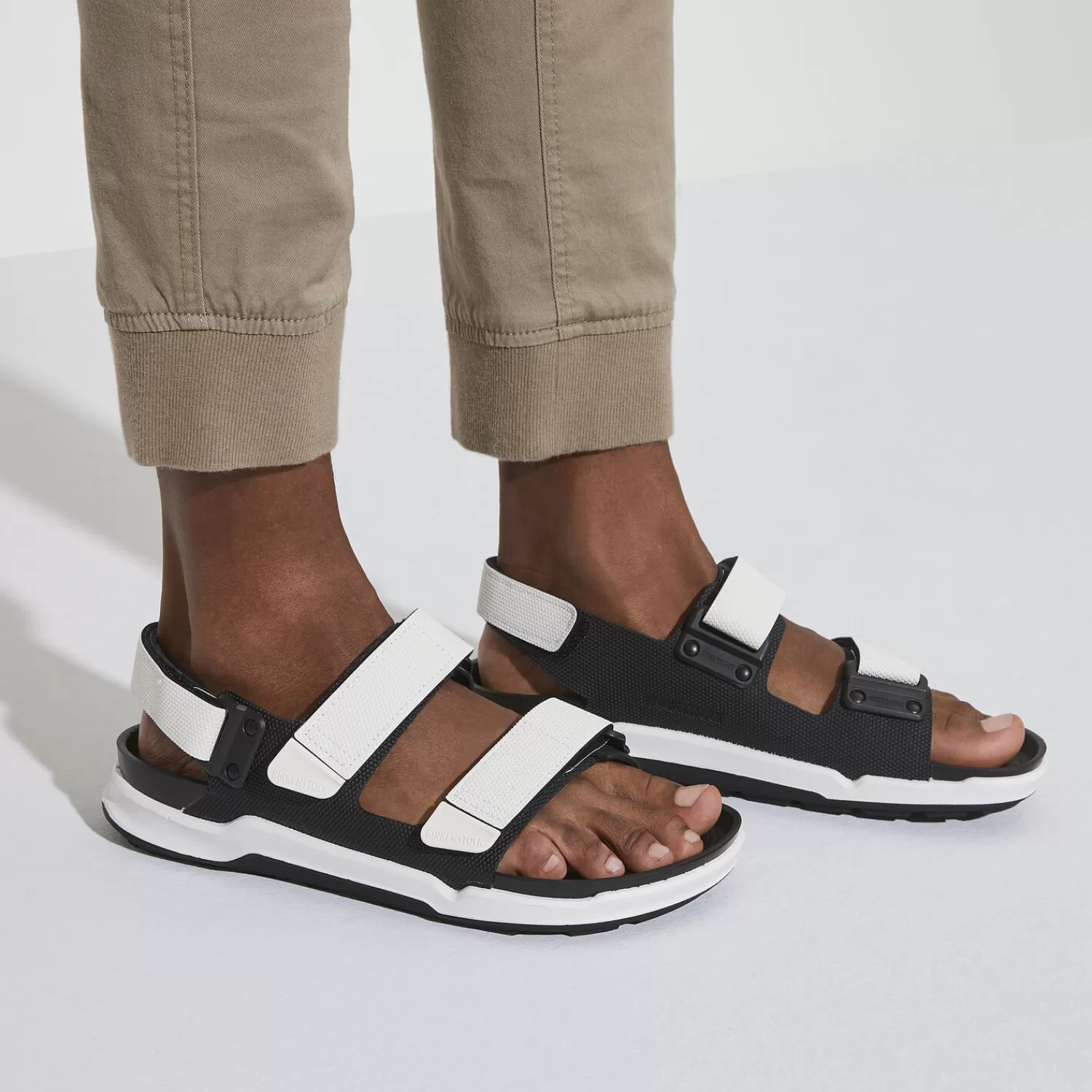 Birkenstock Tatacoa Sandali Uomo con Cinturino alla Caviglia - Comodi e Stilizzati per Look Casual