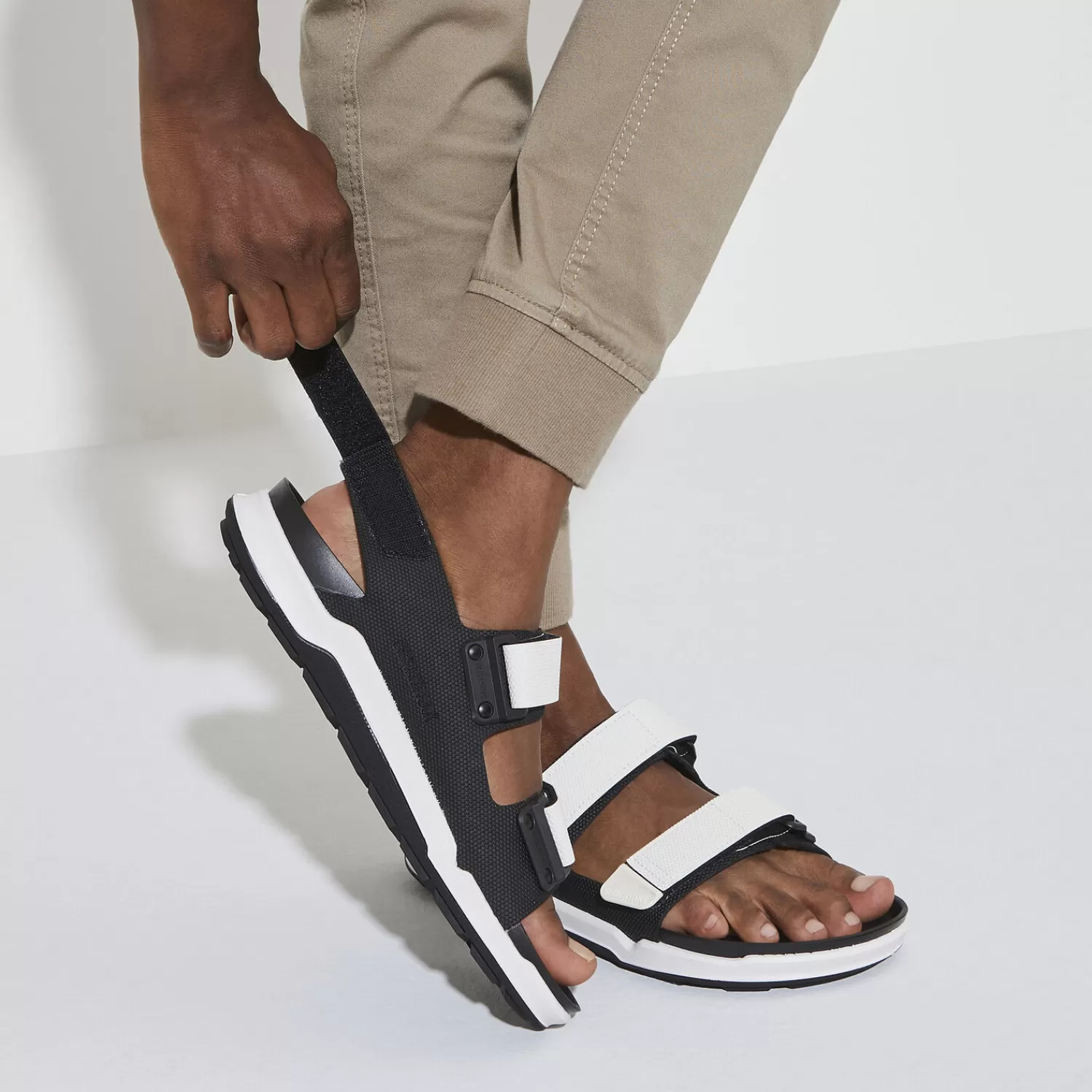 Birkenstock Tatacoa Sandali Uomo con Cinturino alla Caviglia - Comodi e Stilizzati per Look Casual